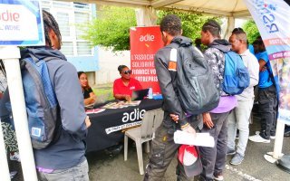 Forum "J'entre dans la vie active : que dois-je faire ?