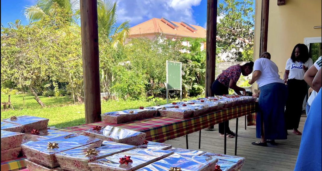 Un moment de partage à la Maison des Aînés