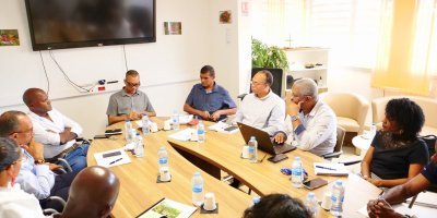 le maire Jocelyn SAPOTILLE réuni ses principaux cadres au Pôle administratif