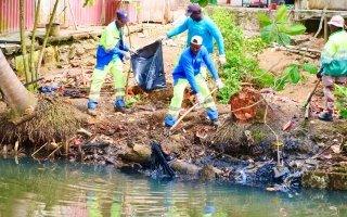 Tri des déchets et nettoyage des berges : la ville de Lamentin passe à l'action 