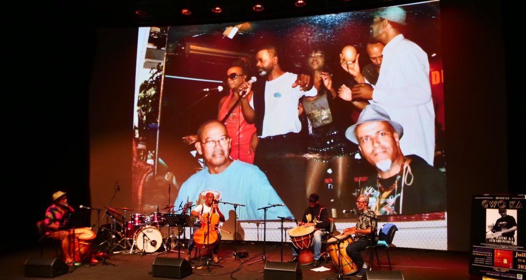Quelques instants capturés de cette soirée inoubliable, placée sous le signe de l'émotion et de la musique 