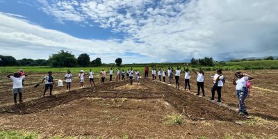 Sortie scolaire organisée le mardi 26 mars 2024 sur l'exploitation agricole Bioprod à Lamentin