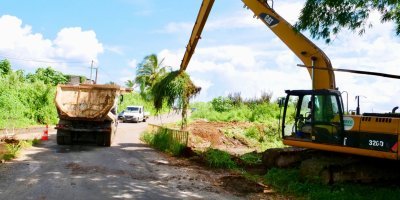  Travaux de curage du cours d'eau de la ravine de Caillou 